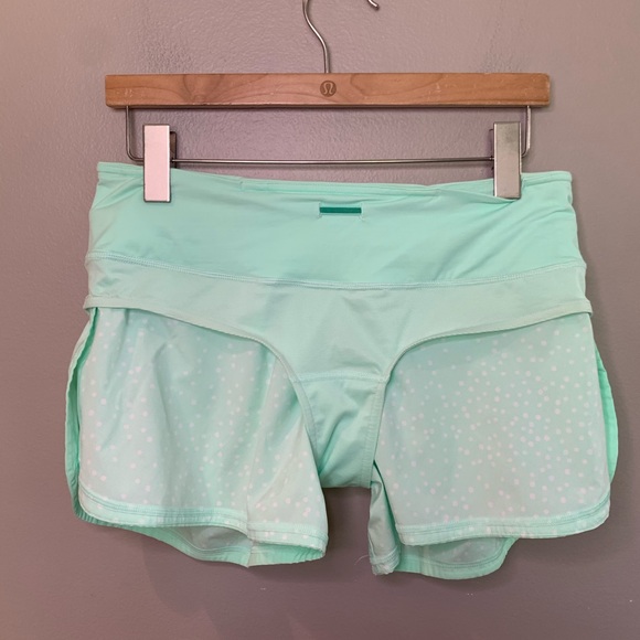 Lululemon Groovy Run Short - Picture 10 of 13